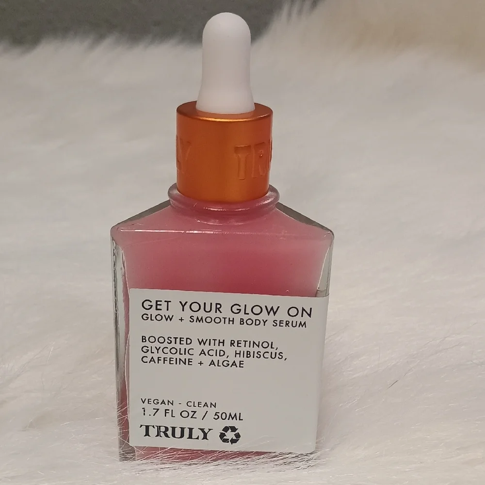 TRULY COCO GLOW GIFT SET - Picture 2 of 4